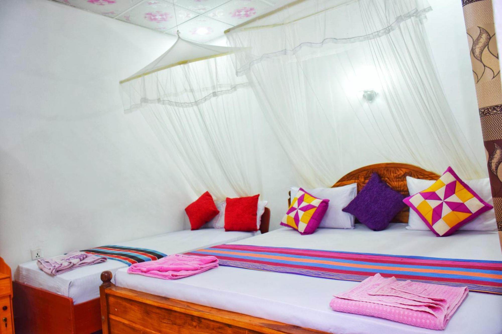 Passion Ray Villa & Tree Hut Sigiriya Exterior foto